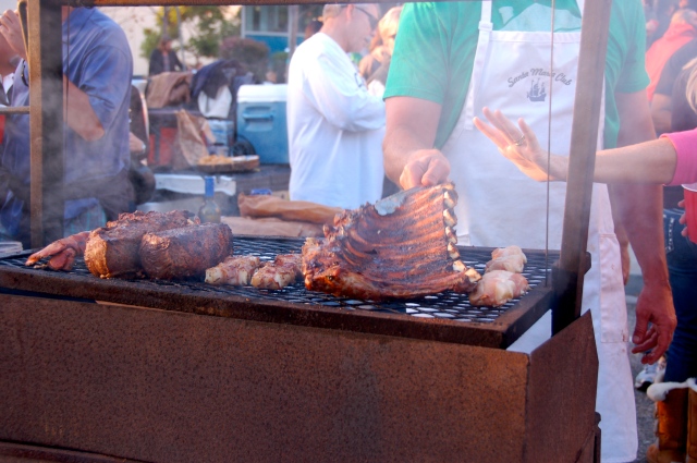New York steaks, scallops, tri-tip and lobster are served at the tailgate!
